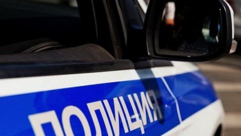 В посёлке Жарковский полицейские раскрыли угон автомобиля